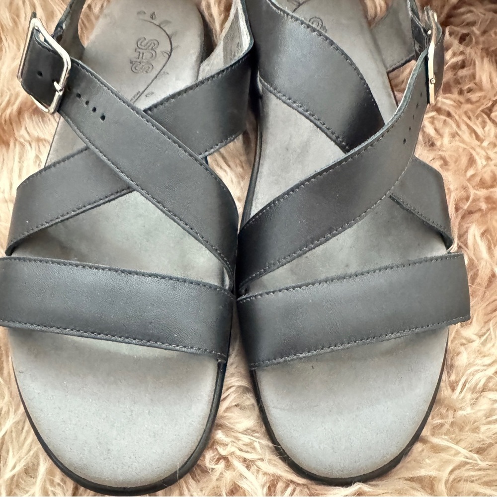SAS Women's Laguna Sandals, black leather straps, ankle buckle, comfort, 9.5 - Picture 6 of 7